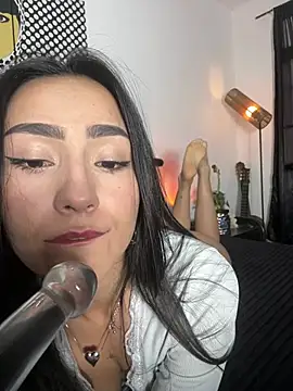 Amy Kiitty  online show from 20, 7, 2026