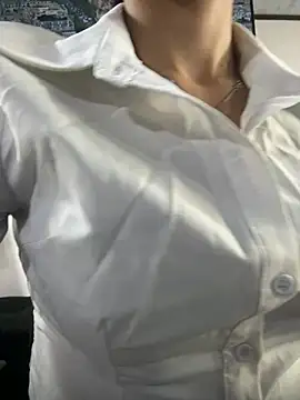 Amy Kiitty  online show from 23, 7, 2026