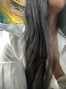 Amy Kiitty  online show from 28, 7, 2026