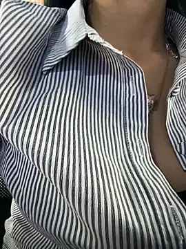 Amy Kiitty  online show from 3, 8, 2026
