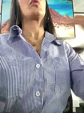 Amy Kiitty  online show from 4, 8, 2026