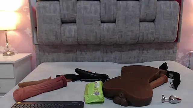 KarinaSimonz online show from 11, 2, 2025