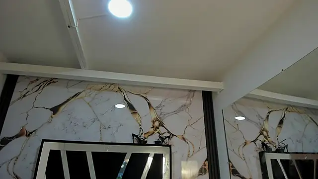 KarinaSimonz online show from 8, 11, 2025