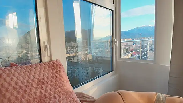 Lorennameliyy online show from 23, 4, 2026