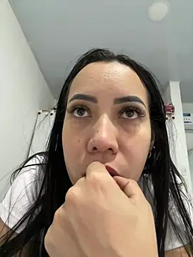 Sweet hot mia online show from 6, 8, 2026