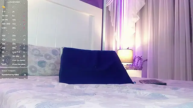 Snapshot of Ivyy_Crystal chatting on 31, 12, 2024 Ivyy Crystal online show from 31, 12, 2024
