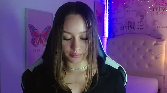 Snapshot of Ivyy_Crystal chatting on 28, 2, 2025 Ivyy Crystal online show from 28, 2, 2025