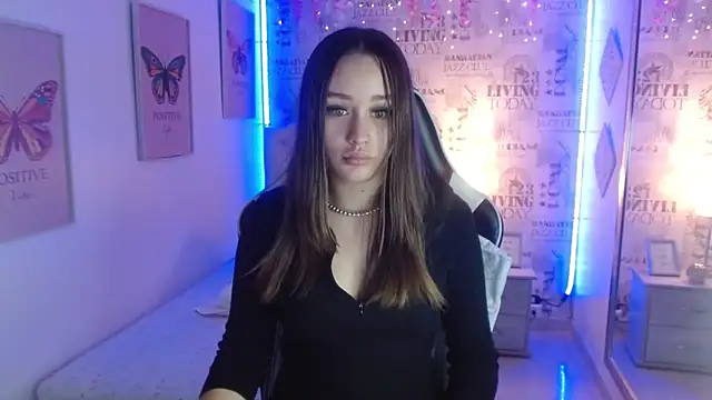 Snapshot of Ivyy_Crystal chatting on 10, 3, 2025 Ivyy Crystal online show from 10, 3, 2025