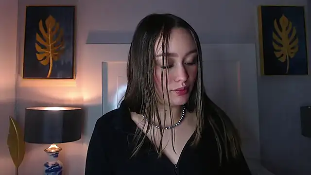 Snapshot of Ivyy_Crystal chatting on 18, 3, 2025 Ivyy Crystal online show from 18, 3, 2025