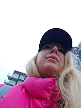 Snapshot of MariaRichi_ chatting on 10, 2, 2025 MariaRichi  online show from 10, 2, 2025