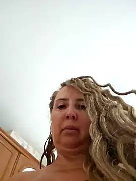 Snapshot of MariaRichi_ chatting on 24, 9, 2025 MariaRichi  online show from 24, 9, 2025