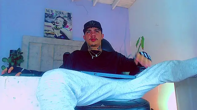 HannibalLester online show from 5, 10, 2025