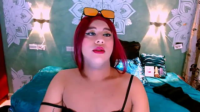 Emili Roux online show from 18, 3, 2025