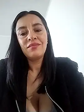 hailey85 online show from 2, 5, 2026