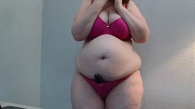 Snapshot of desiree1981 chatting on 15, 7, 2026 desiree1981 online show from 15, 7, 2026