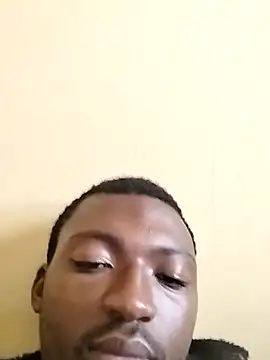 Snapshot of zipeqengeshe21 chatting on 2, 3, 2025 zipeqengeshe21 online show from 2, 3, 2025