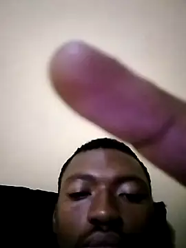 Snapshot of zipeqengeshe21 chatting on 3, 3, 2025 zipeqengeshe21 online show from 3, 3, 2025