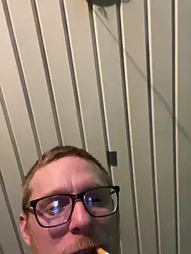 Snapshot of luv2cum7491 chatting on 5, 3, 2025 luv2cum7491 online show from 5, 3, 2025