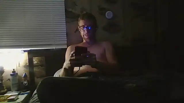 Snapshot of luv2cum7491 chatting on 22, 11, 2025 luv2cum7491 online show from 22, 11, 2025