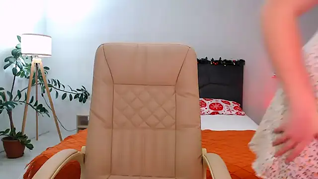 NaughtyNylonFeet online show from 20, 12, 2024