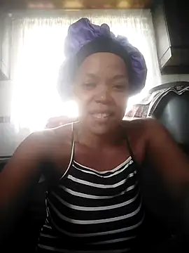 Snapshot of Feathergal69_ chatting on 7, 12, 2024 Feathergal69 online show from 7, 12, 2024