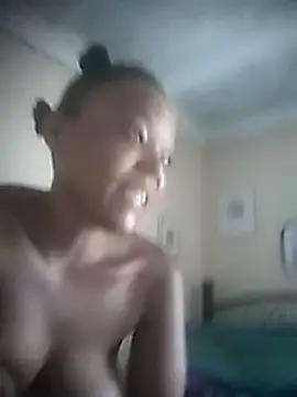 Snapshot of Feathergal69_ chatting on 19, 12, 2024 Feathergal69 online show from 19, 12, 2024