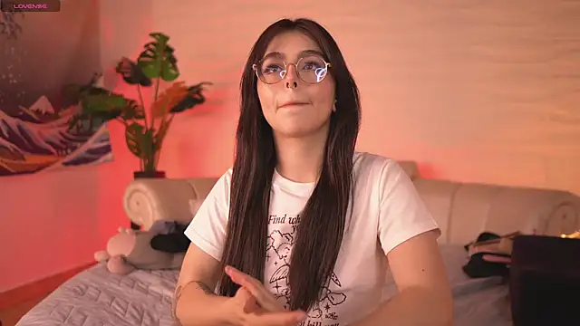 Snapshot of Dear_Morgan chatting on 3, 2, 2025 Dear Morgan online show from 3, 2, 2025