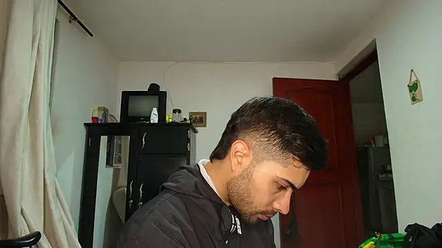 Snapshot of Jestebanano chatting on 16, 10, 2025 Jestebanano online show from 16, 10, 2025