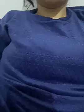 Lina-lolo online show from 4, 3, 2025