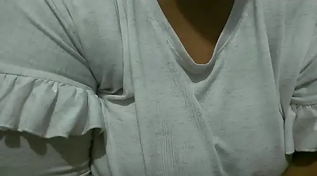 Queen of boobs01 online show from 31, 1, 2025