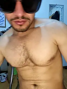 coqueto1210 online show from 15, 11, 2025