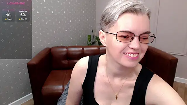 Cutie Erikaa1 online show from 27, 3, 2026