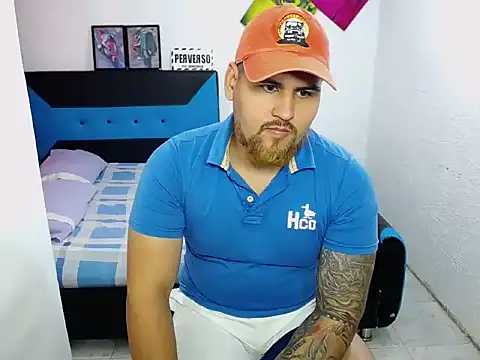 pitbullveryhot online show from 7, 12, 2024