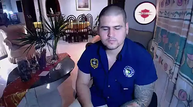 pitbullveryhot online show from 7, 2, 2025