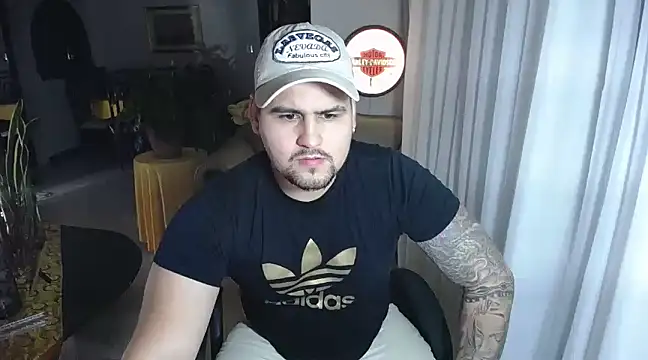 pitbullveryhot online show from 20, 2, 2025