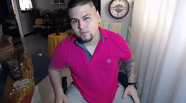 pitbullveryhot online show from 1, 3, 2025