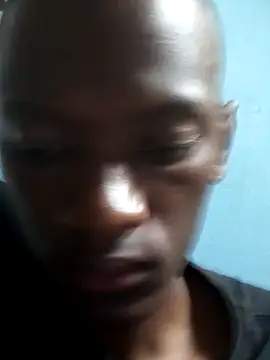 Snapshot of Sweet___Dick chatting on 17, 12, 2025 Sweet Dick online show from 17, 12, 2025