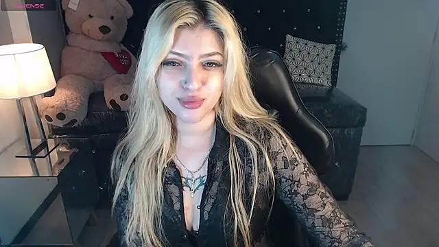 Kitty fox b online show from 21, 3, 2025