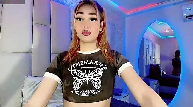 Snapshot of Hallyhott chatting on 9, 3, 2025 Hallyhott online show from 9, 3, 2025