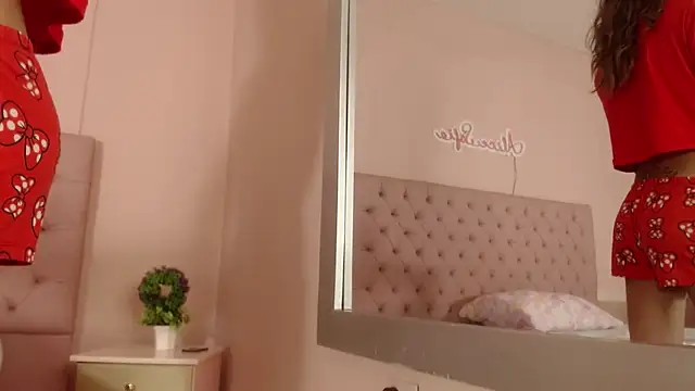 alice sofia online show from 12, 10, 2025