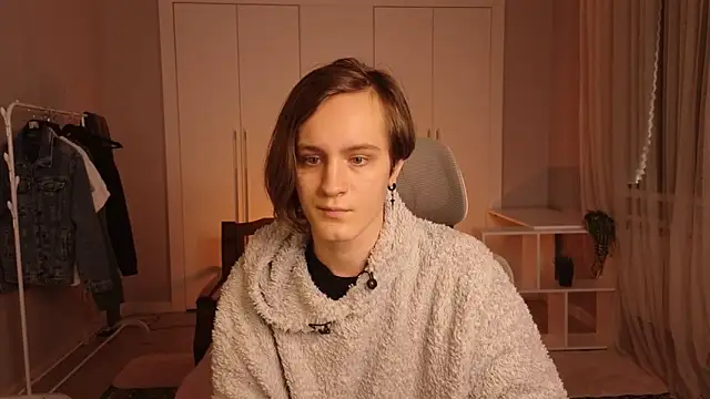 nikompell online show from 9, 3, 2025