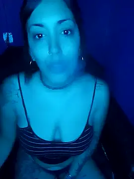 Snapshot of shishiii_11 chatting on 6, 12, 2024 shishiii 11 online show from 6, 12, 2024