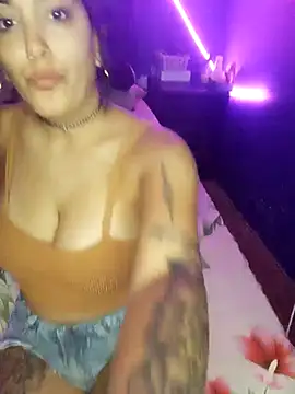 Snapshot of shishiii_11 chatting on 28, 2, 2025 shishiii 11 online show from 28, 2, 2025