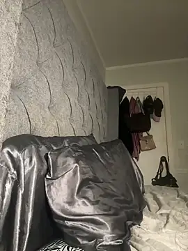 Snapshot of camiliaskye chatting on 14, 9, 2025 camiliaskye online show from 14, 9, 2025