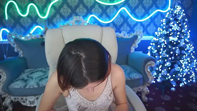 Snapshot of Roxy_Rayy chatting on 19, 12, 2024 Roxy Rayy online show from 19, 12, 2024