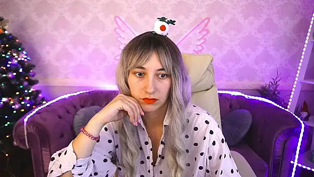 Snapshot of Roxy_Rayy chatting on 24, 12, 2024 Roxy Rayy online show from 24, 12, 2024