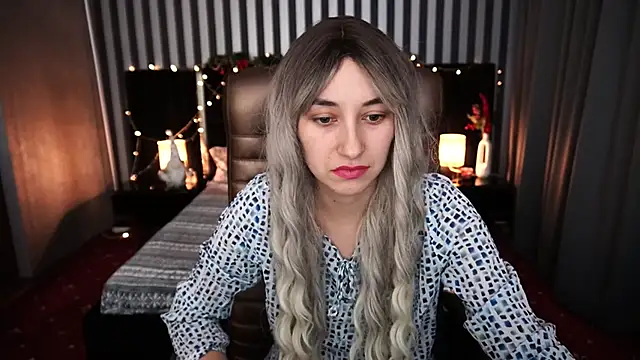 Snapshot of Roxy_Rayy chatting on 1, 1, 2025 Roxy Rayy online show from 1, 1, 2025