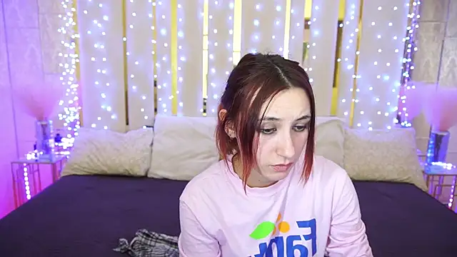 Snapshot of Roxy_Rayy chatting on 9, 3, 2025 Roxy Rayy online show from 9, 3, 2025