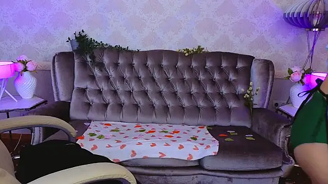 Snapshot of Roxy_Rayy chatting on 16, 9, 2025 Roxy Rayy online show from 16, 9, 2025