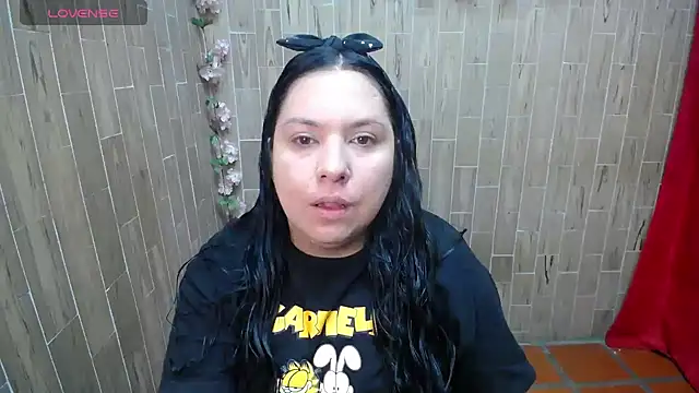 solyeria online show from 18, 11, 2025